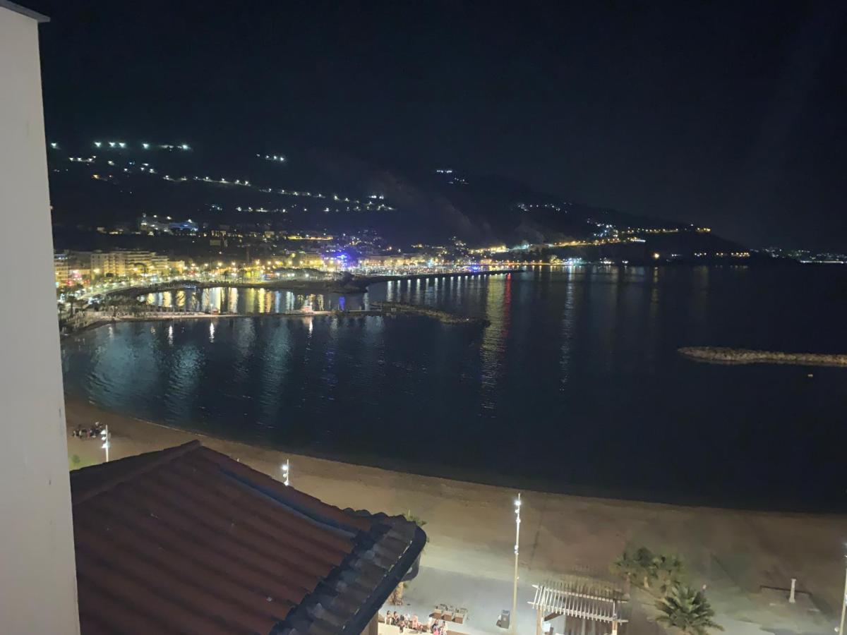 Menton1974 아파트 외부 사진
